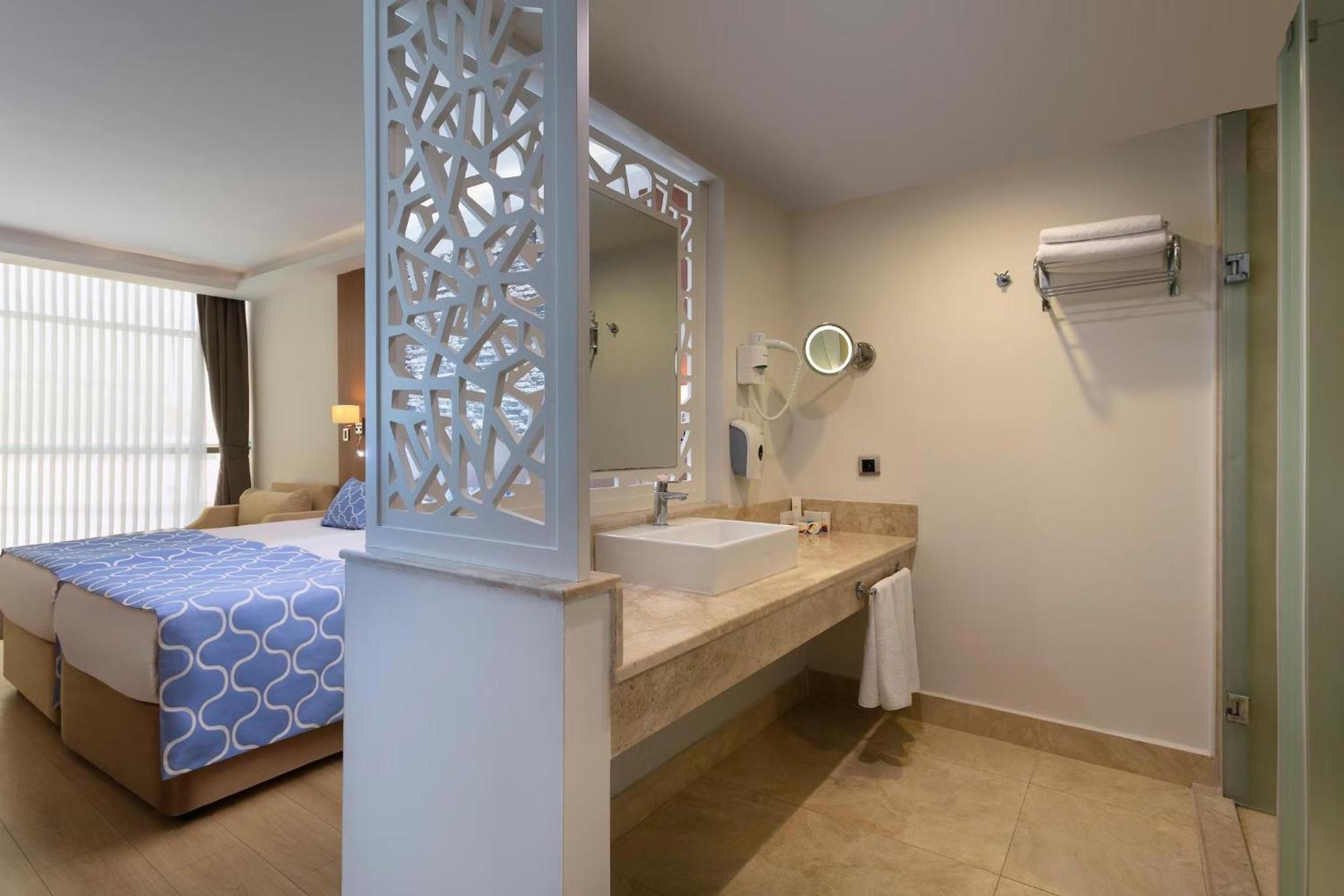 Armas Life Belek Hotell Rom bilde