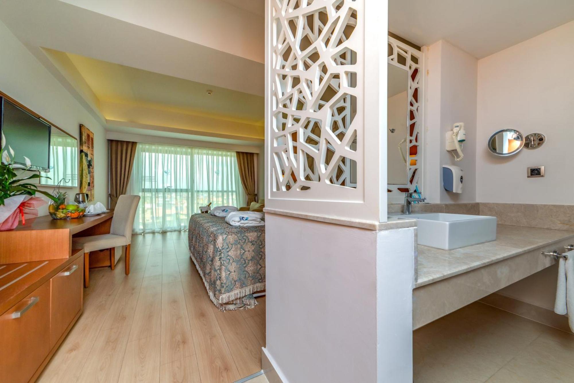 Armas Life Belek Hotell Rom bilde
